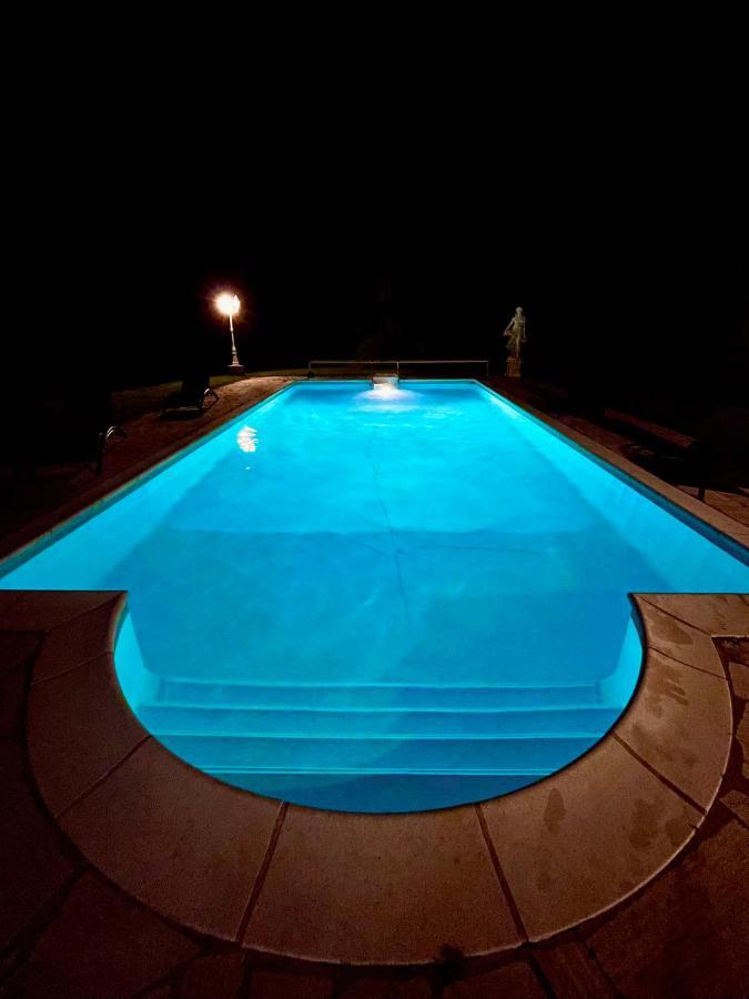 La Villa Perroquet Poncins المظهر الخارجي الصورة